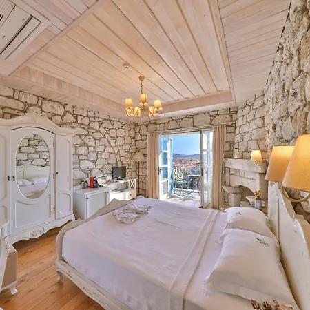 Imren - Special Category 4*