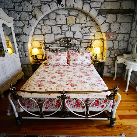 Imren - Special Category מלון