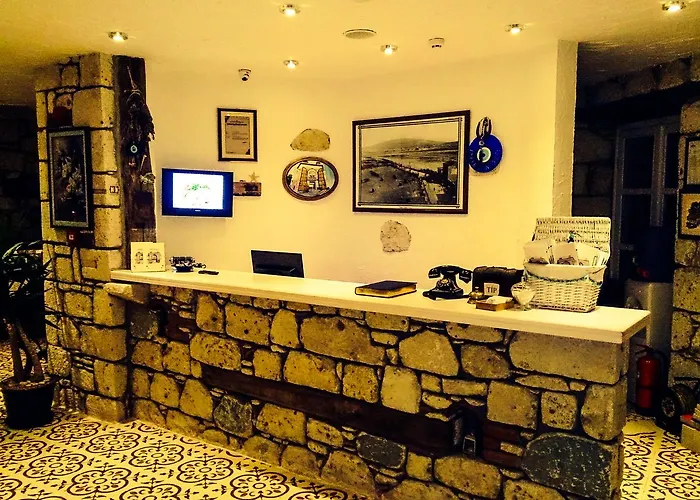 Imren - Special Category 4*